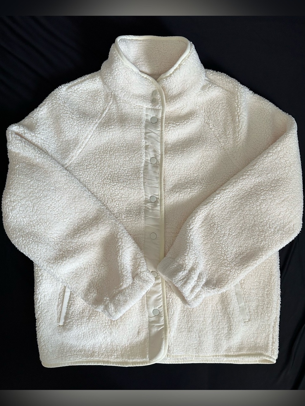 Merokeety jacket/sweater size large like new
